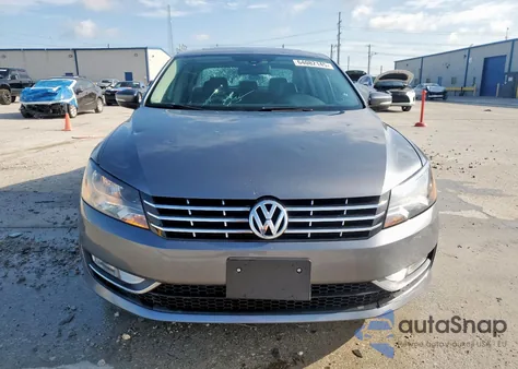 2015 Volkswagen Passat Sel from USA, damaged, VIN 1VWCV7A37FC067702
